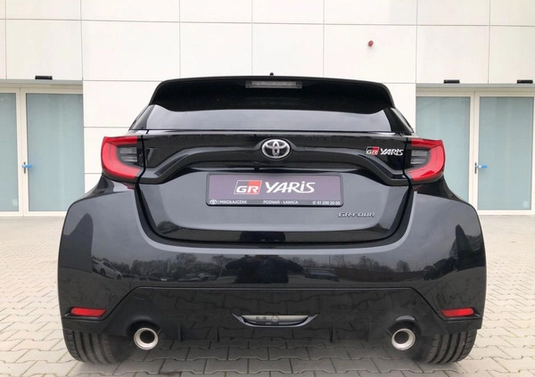 Toyota Yaris cena 174900 przebieg: 217, rok produkcji 2021 z Wągrowiec małe 596